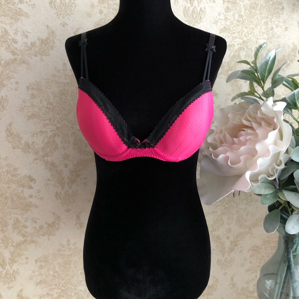 Betsey Johnson underwire bra